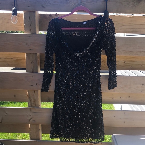 Pisarro Nights Sequins Dress Size 4 - Picture 4 of 8